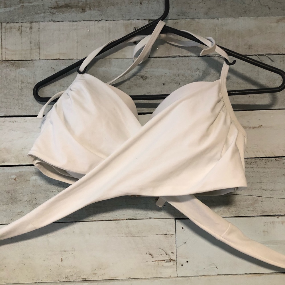 Victoria secret wrap front bikini white 34d